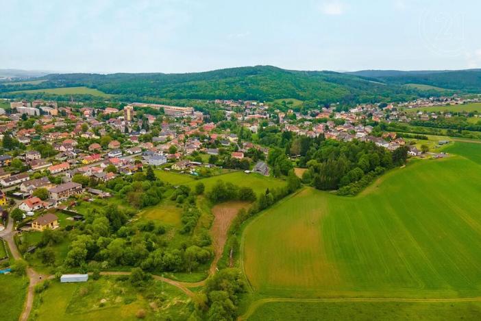 Prodej pozemku pro bydlení, Komárov, 4052 m2