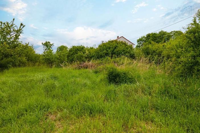 Prodej pozemku pro bydlení, Komárov, 4052 m2