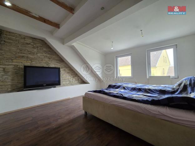 Prodej rodinného domu, Městec Králové, Žižkova, 288 m2