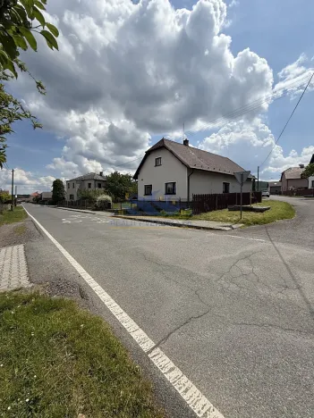 Prodej bytu 4+1, Osek, 140 m2