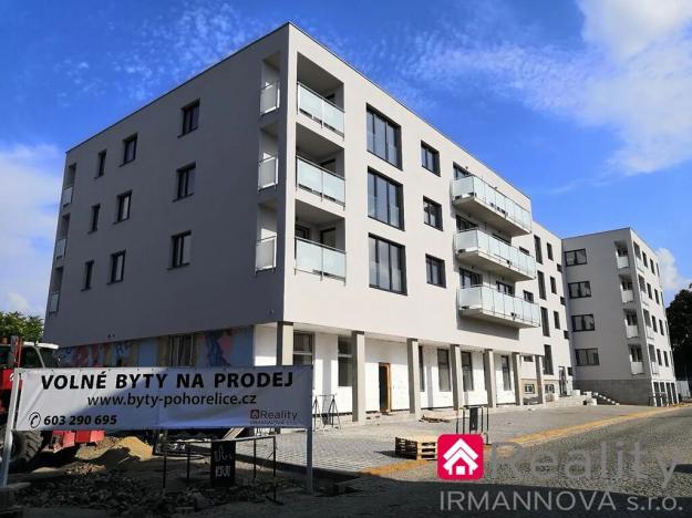 Prodej bytu 2+kk, Pohořelice, Znojemská, 66 m2
