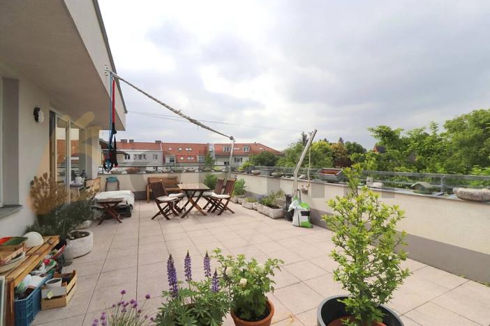 Prodej bytu 4+kk, Roztoky, Tyršovo nám., 143 m2