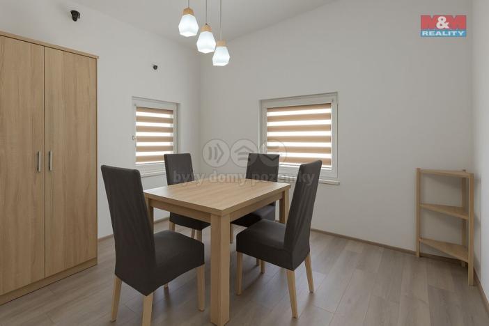 Prodej rodinného domu, Velemyšleves, 62 m2