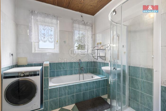 Prodej rodinného domu, Žlebské Chvalovice, 280 m2