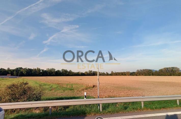 Prodej podílu pole, Hustopeče nad Bečvou, 1685 m2