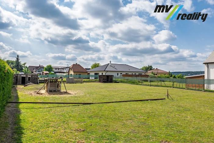 Prodej pozemku pro bydlení, Sojovice, 870 m2