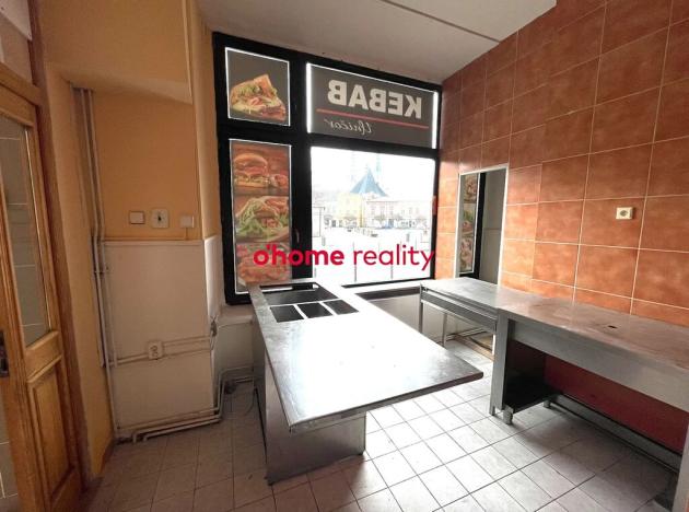 Pronájem obchodního prostoru, Uničov, Masarykovo nám., 10 m2