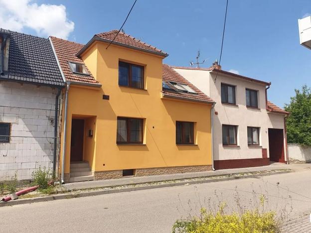 Prodej vícegeneračního domu, Břeclav, Písníky, 200 m2