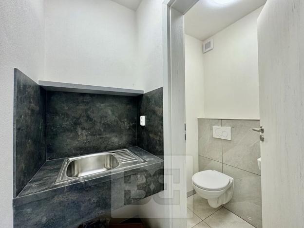 Pronájem ordinace, Střelice, Nová ulice, 50 m2