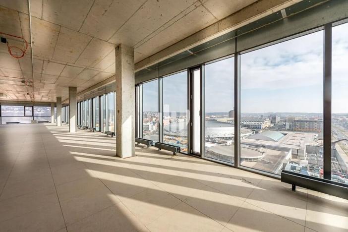Pronájem kanceláře, Praha - Libeň, Českomoravská, 293 m2