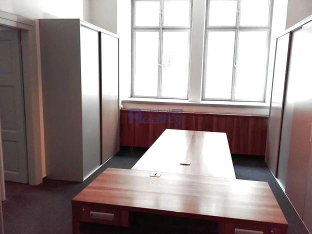 Pronájem kanceláře, Hradec Králové, Velké náměstí, 17 m2