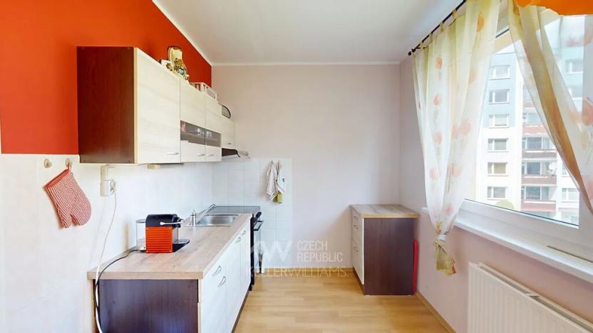 Prodej bytu 3+1, Jiřetín pod Bukovou, 77 m2