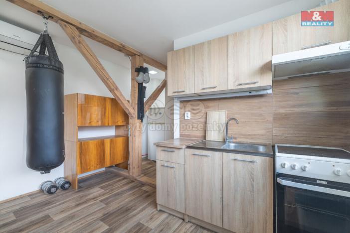 Prodej rodinného domu, Otrokovice - Kvítkovice, tř. Osvobození, 422 m2