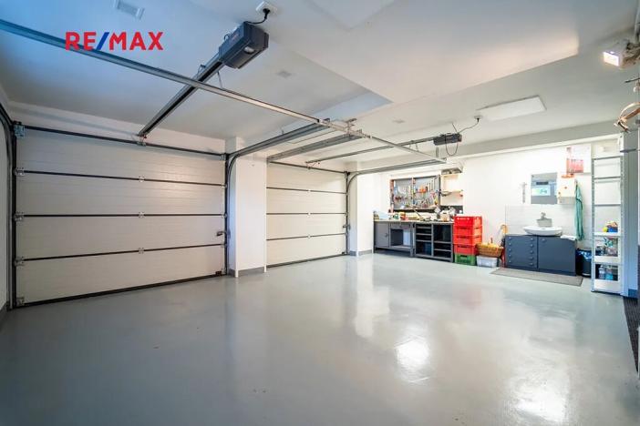 Prodej rodinného domu, Chrášťany, 175 m2