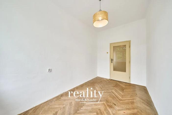 Prodej bytu 4+1, Jihlava, Tolstého, 98 m2