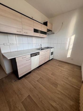 Pronájem bytu 2+1, Ostrava - Poruba, Sokolovská, 54 m2