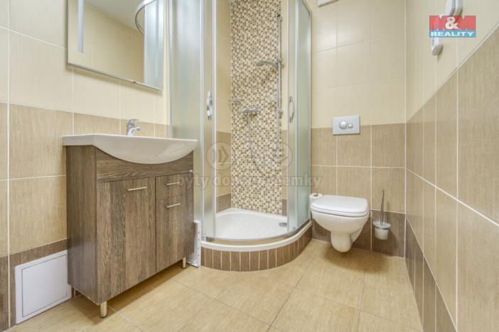 Pronájem kanceláře, Plzeň, Klatovská třída, 182 m2