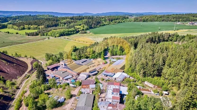 Prodej výrobních prostor, Háje, 6412 m2