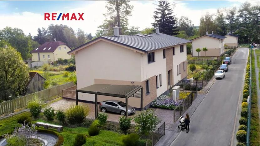 Prodej rodinného domu, Mukařov, Na Budech, 100 m2