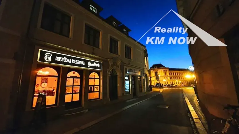 Prodej činžovního domu, Kroměříž, Riegrovo náměstí, 460 m2