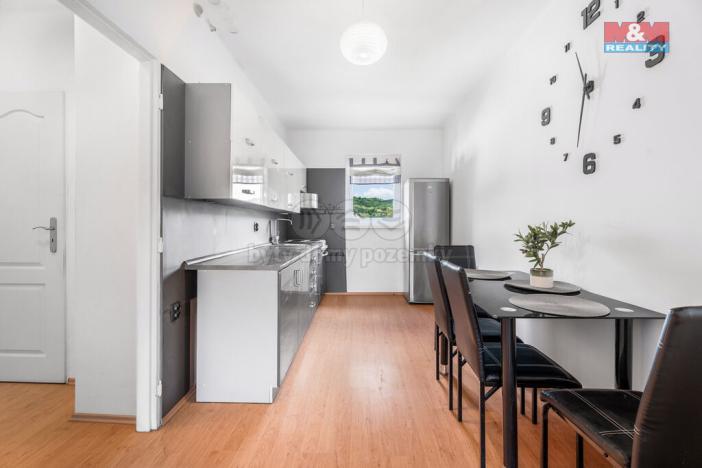 Prodej bytu 2+1, Velké Březno, Školní, 43 m2