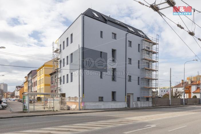 Prodej garážového stání, České Budějovice - České Budějovice 3, Nádražní, 12 m2