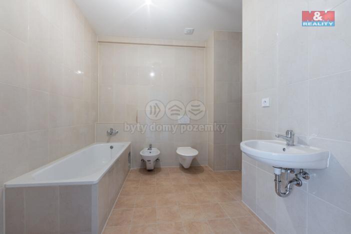 Prodej rodinného domu, Karlovy Vary - Drahovice, Rumunská, 895 m2