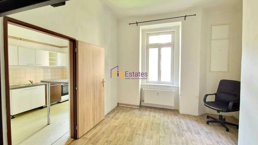 Pronájem bytu 1+1, Praha - Vršovice, Žitomírská, 43 m2