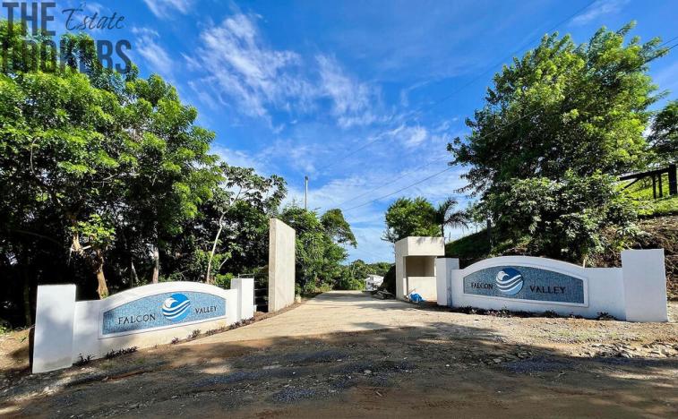Prodej pozemku, Coxen Hole, Roatán, Honduras, 200 m2