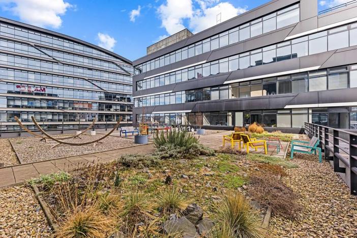 Pronájem kanceláře, Praha - Holešovice, U garáží, 1991 m2