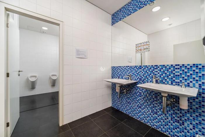 Pronájem kanceláře, Praha - Libeň, Českomoravská, 890 m2