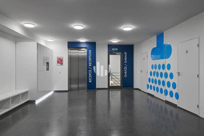 Pronájem kanceláře, Praha - Stodůlky, Bucharova, 649 m2