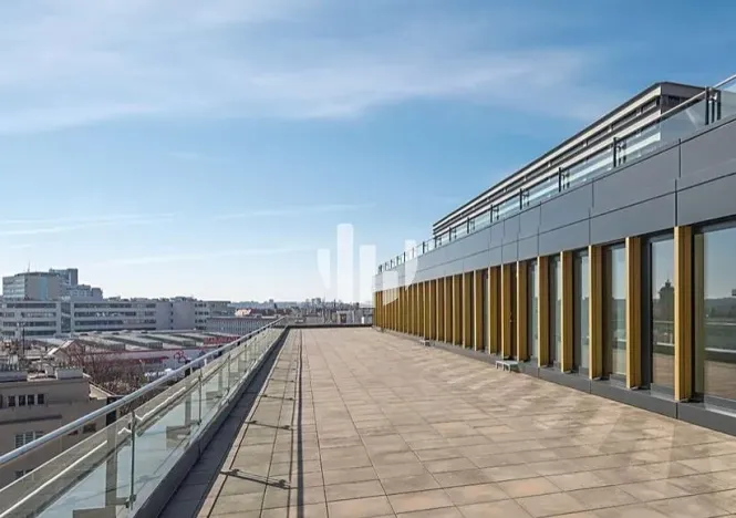 Pronájem kanceláře, Praha - Nusle, Pikrtova, 887 m2