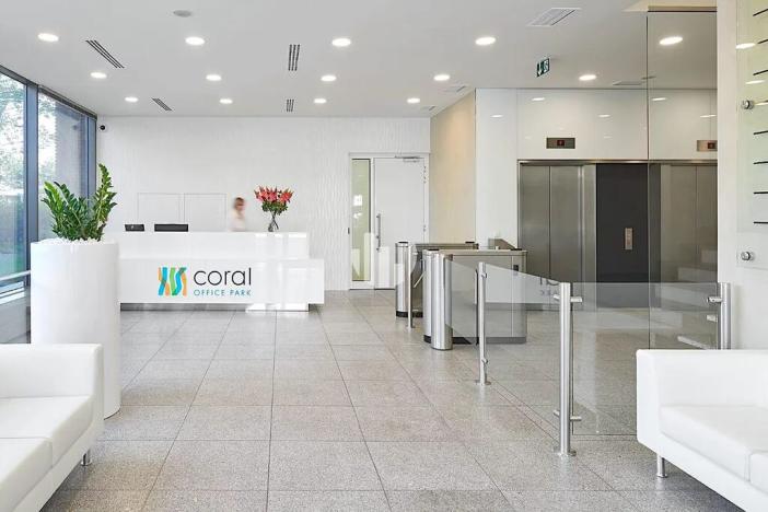 Pronájem kanceláře, Praha - Stodůlky, Bucharova, 924 m2