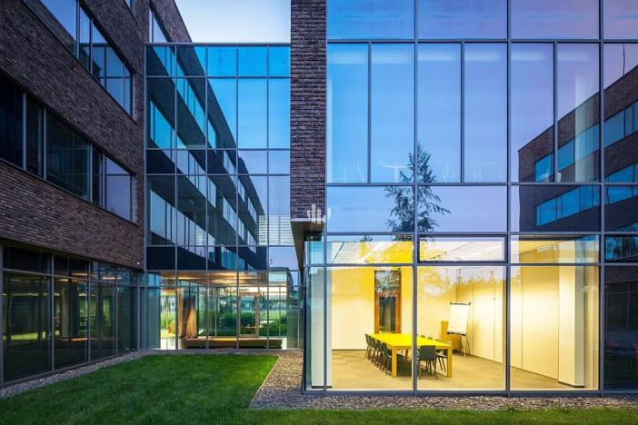 Pronájem kanceláře, Ostrava, Na Rovince, 1350 m2