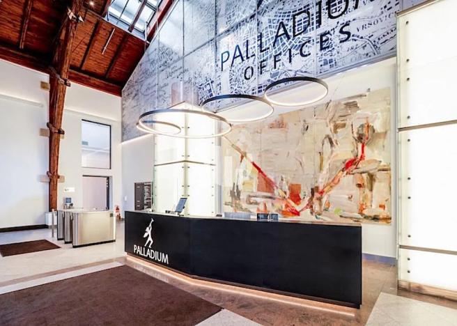 Pronájem kanceláře, Praha - Nové Město, náměstí Republiky, 653 m2