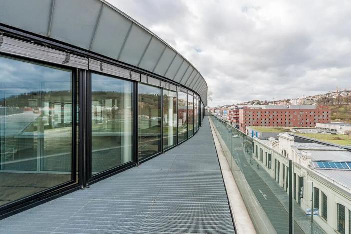 Pronájem kanceláře, Praha - Smíchov, Radlická, 379 m2