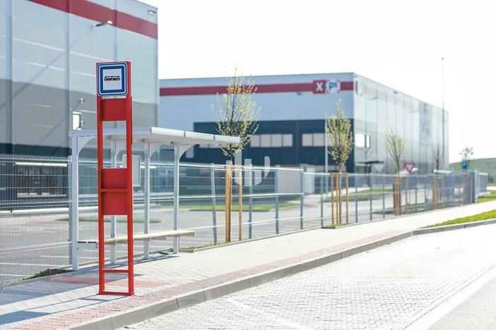 Pronájem kanceláře, Praha - Horní Počernice, Sezemická, 132 m2