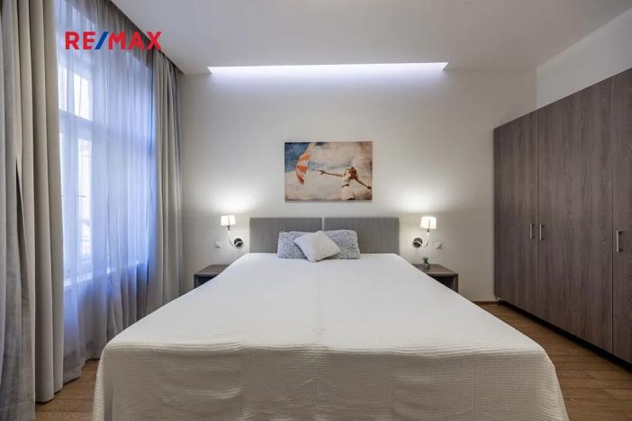 Prodej bytu 2+kk, Praha - Staré Město, Křižovnická, 71 m2