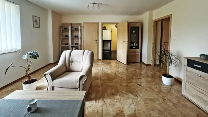 Prodej rodinného domu, Dešov, 1224 m2