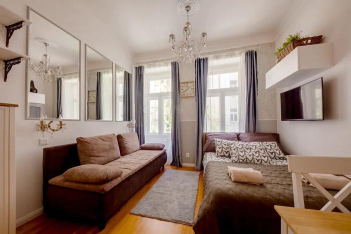 Prodej bytu 1+kk, Praha - Vinohrady, Záhřebská, 28 m2
