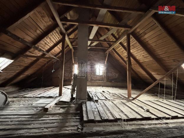 Prodej rodinného domu, Lodhéřov, 288 m2