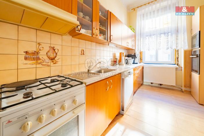 Prodej bytu 3+1, Cheb, Mánesova, 60 m2