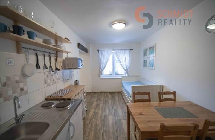 Prodej ubytování, Bavory, 323 m2