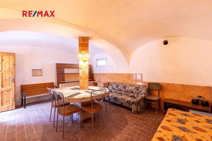 Prodej vícegeneračního domu, Obora, 900 m2