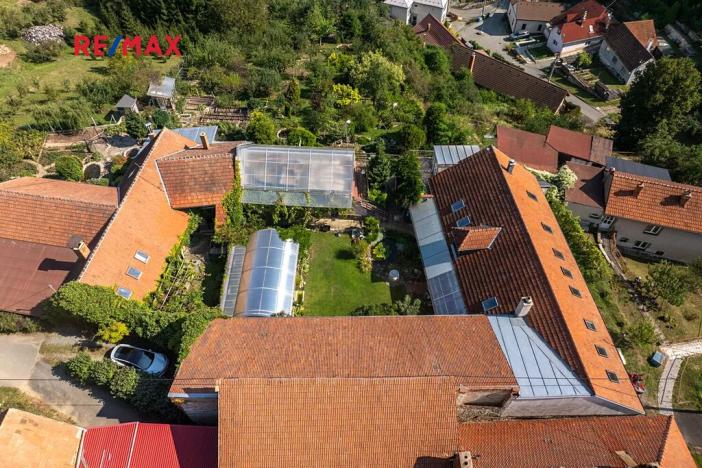 Prodej vícegeneračního domu, Obora, 900 m2