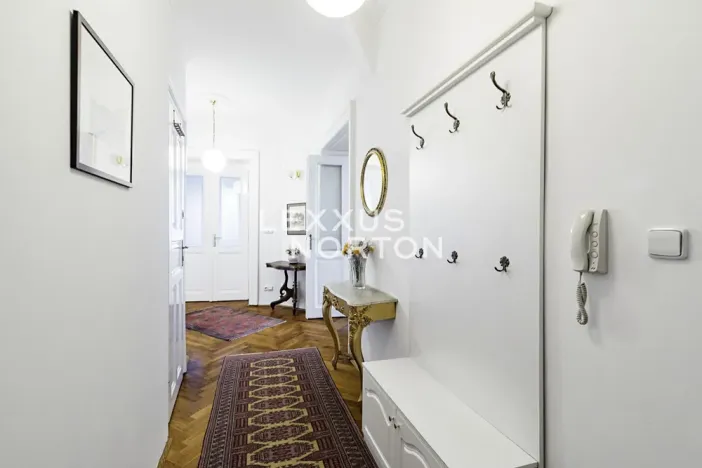 Pronájem bytu 3+1, Praha - Staré Město, Konviktská, 112 m2