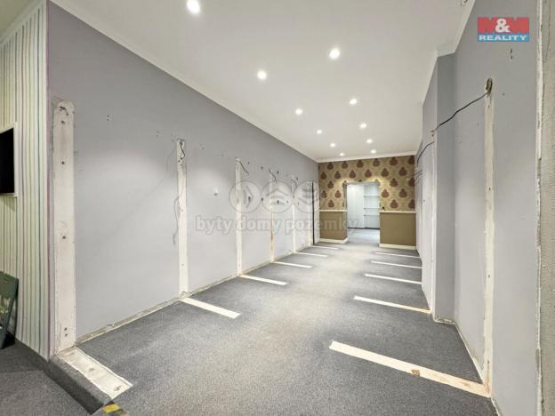 Pronájem obchodního prostoru, Karlovy Vary, Moskevská, 70 m2