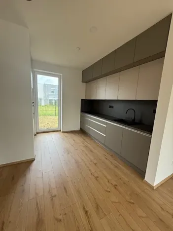 Pronájem rodinného domu, Chýně, Pražská, 130 m2