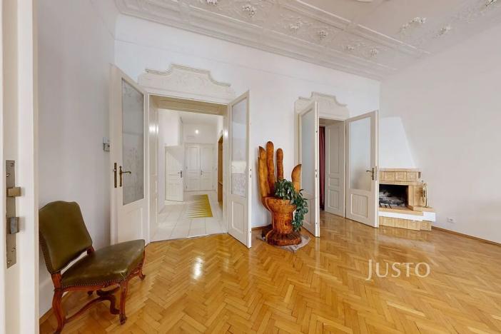 Prodej bytu 3+1, České Budějovice, Karla IV., 109 m2